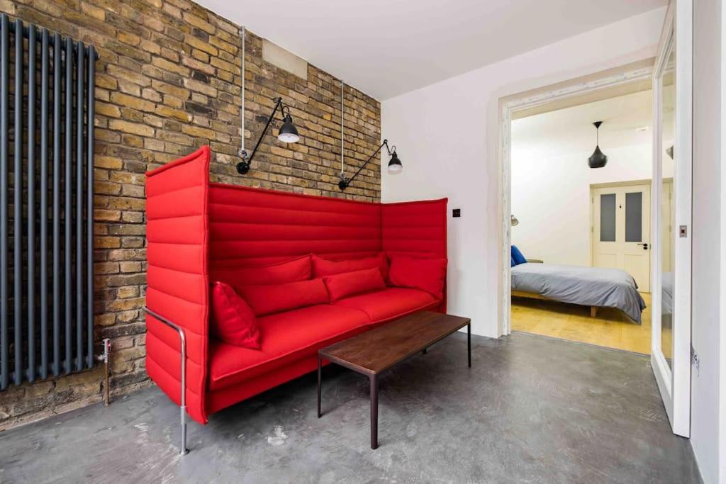 Stunning Notting Hill, 3 Bd, Fine Street, Garden * Londra